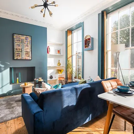 1 Bedroom Chic Flat By Hostarahomes, Sleeps Up To 4, Full Apartment, Central London Location Exterior photo