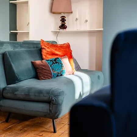 1 Bedroom Chic Flat By Hostarahomes, Sleeps Up To 4, Full Apartment, Central London Location Exterior photo